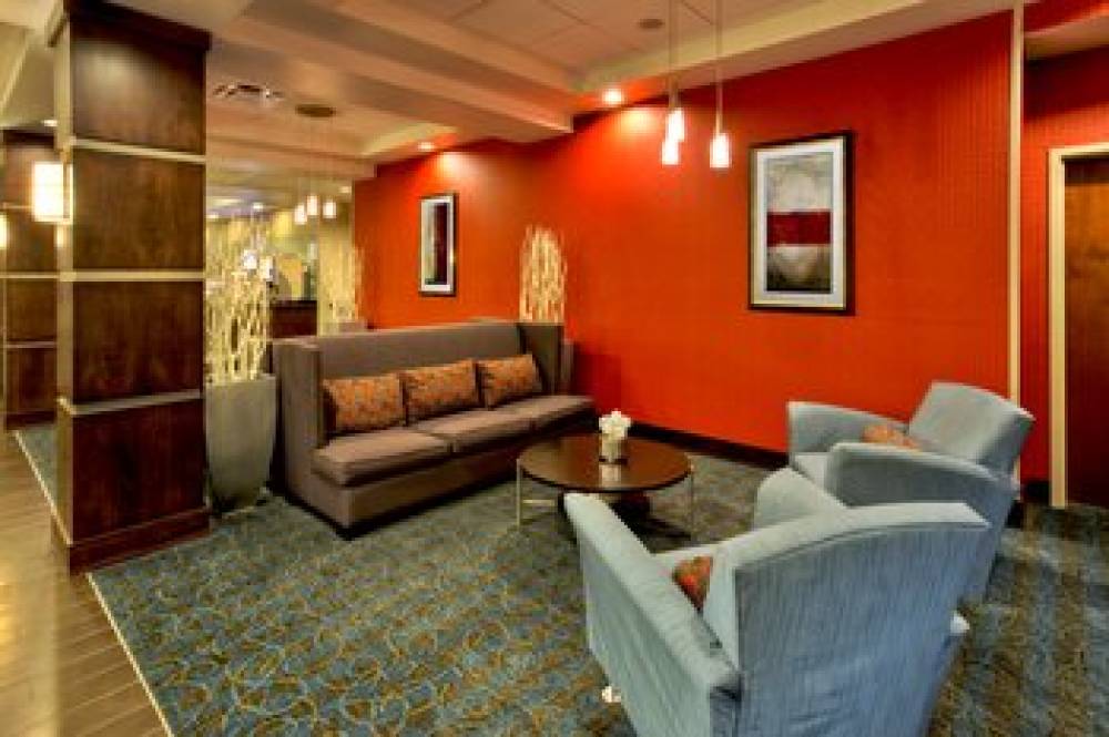 Holiday Inn Express & Suites Knoxville West Oak Ridge