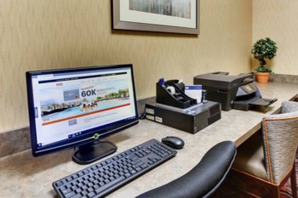 Holiday Inn Express & Suites LANCASTER-LITITZ 3