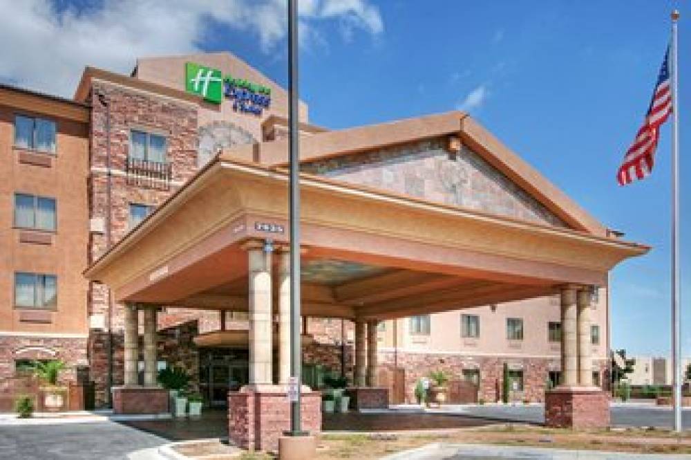 Holiday Inn Express & Suites LAS CRUCES 6