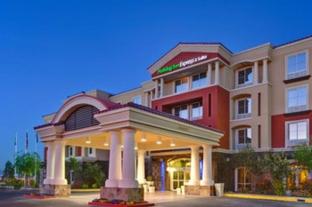 Holiday Inn Express & Suites LAS VEGAS SW - SPRING VALLEY 1