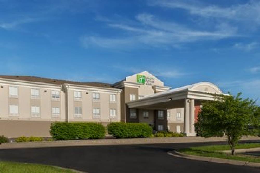 Holiday Inn Express & Suites LAWRENCE 6