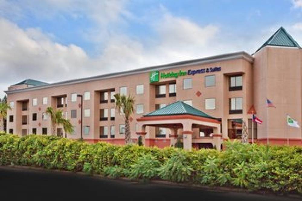 Holiday Inn Express & Suites LAWRENCEVILLE 6