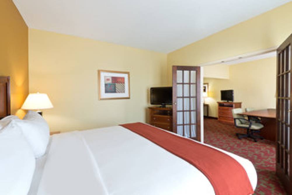 Holiday Inn Express & Suites LITTLE ROCK-WEST 7