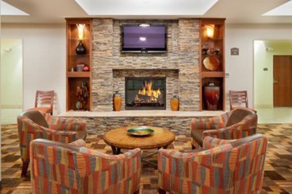 Holiday Inn Express & Suites LOVELAND 5