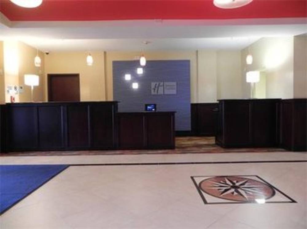 Holiday Inn Express & Suites LUBBOCK WEST 3