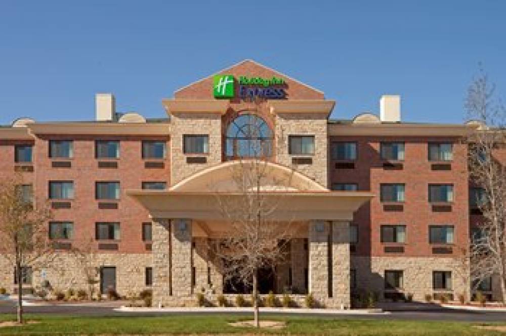 Holiday Inn Express & Suites LUBBOCK WEST 1