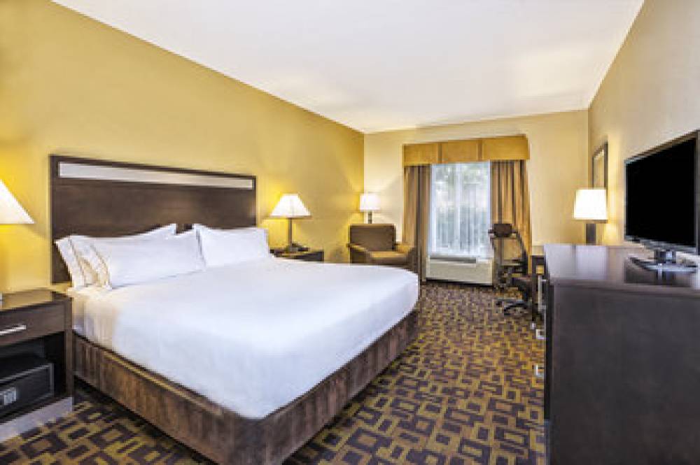 Holiday Inn Express & Suites MARYSVILLE 7