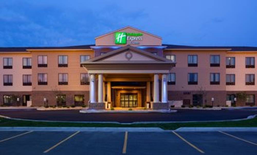 Holiday Inn Express & Suites MASON CITY 7