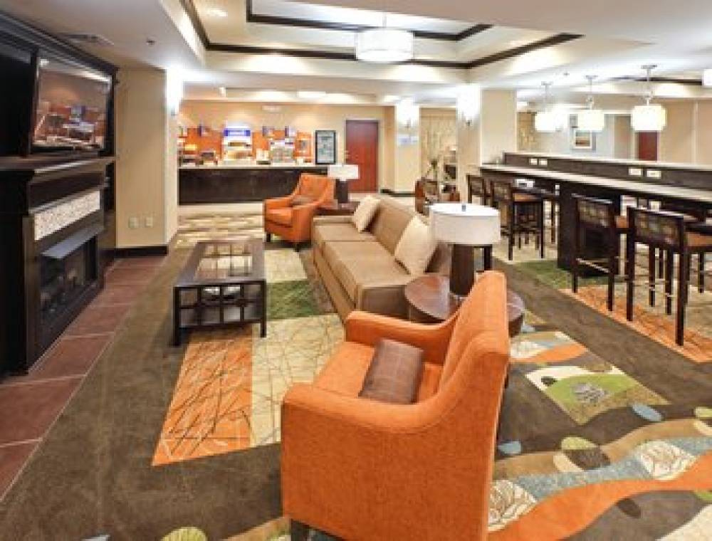 Holiday Inn Express & Suites MAUMELLE - LITTLE ROCK NW 10