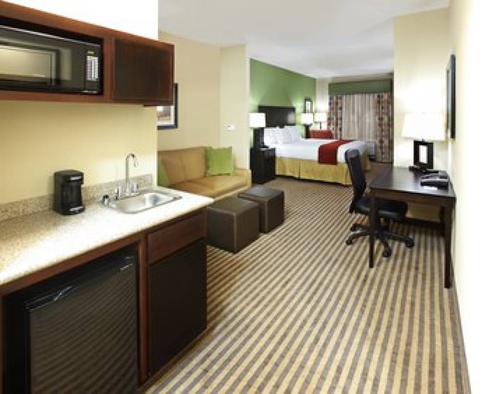 Holiday Inn Express & Suites MAUMELLE - LITTLE ROCK NW 3