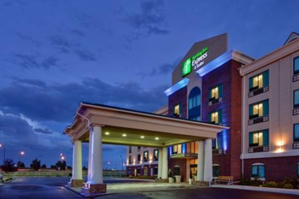 Holiday Inn Express & Suites MEDICINE HAT TRANSCANADA HWY 1 1