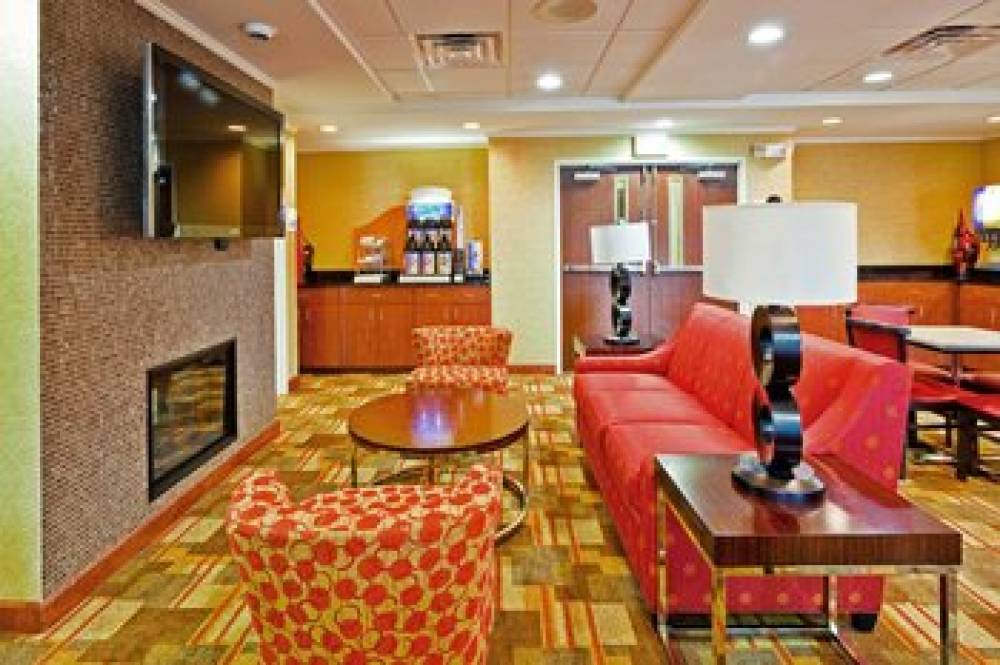 Holiday Inn Express & Suites MEMPHIS/GERMANTOWN 5