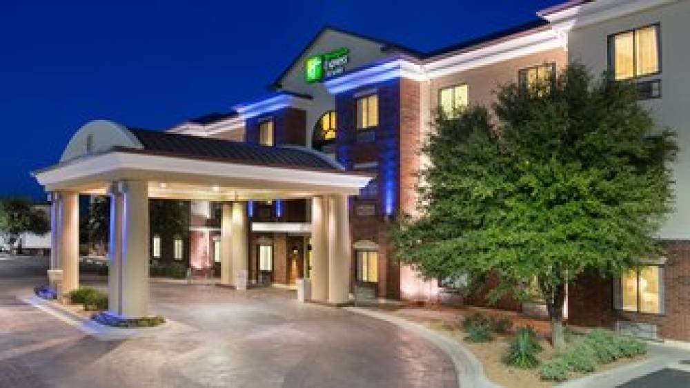 Holiday Inn Express & Suites MIDLAND LOOP 250 1