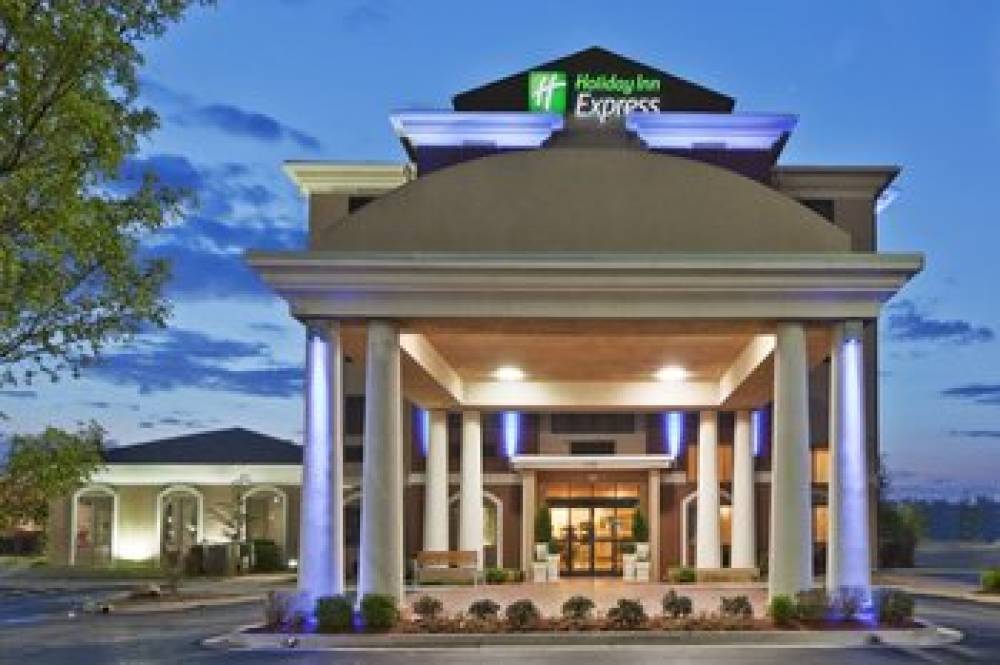 Holiday Inn Express & Suites Midwest City