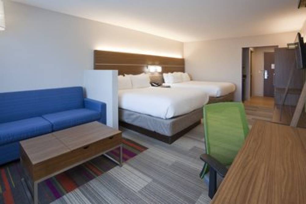 Holiday Inn Express & Suites MINNEAPOLIS (GOLDEN VALLEY) 10