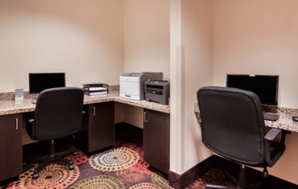 Holiday Inn Express & Suites MISSOULA NORTHWEST 6