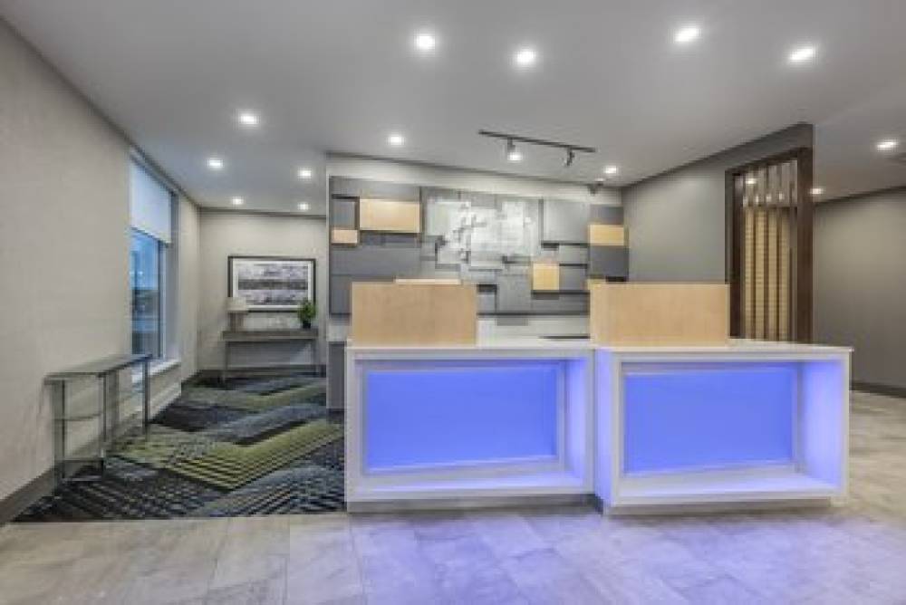 Holiday Inn Express & Suites MONCTON 9