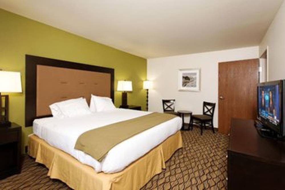 Holiday Inn Express & Suites MONTROSE 4