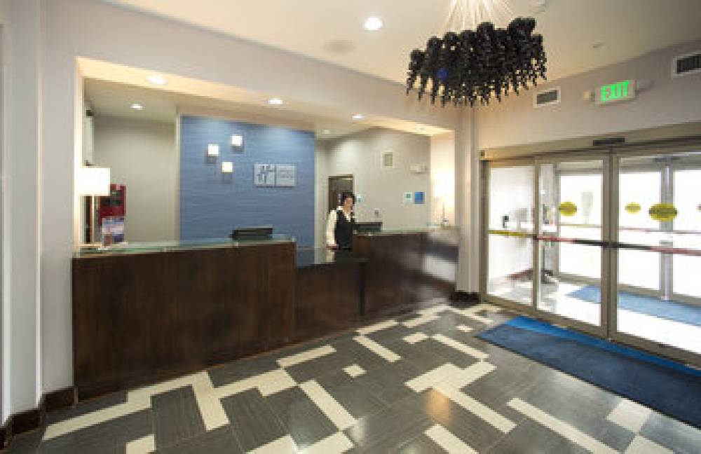 Holiday Inn Express & Suites Morrilton