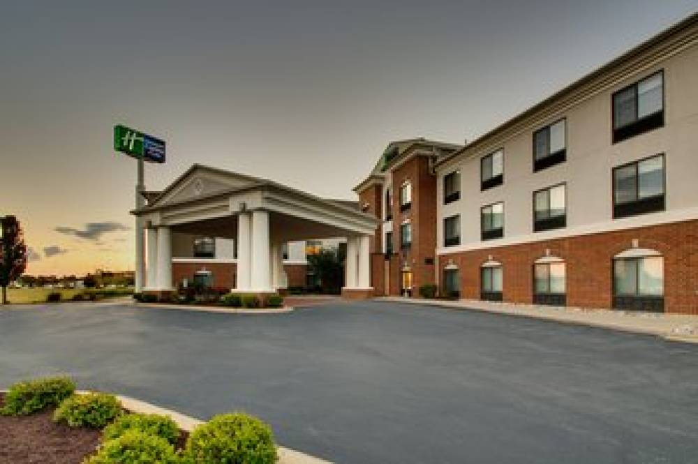 Holiday Inn Express & Suites MORRIS 1