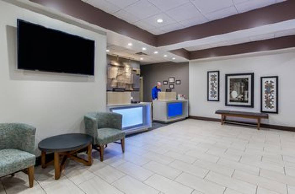 Holiday Inn Express & Suites MORRISTOWN 3