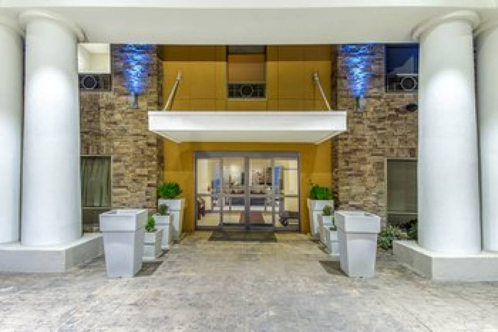 Holiday Inn Express & Suites MORRISTOWN 5