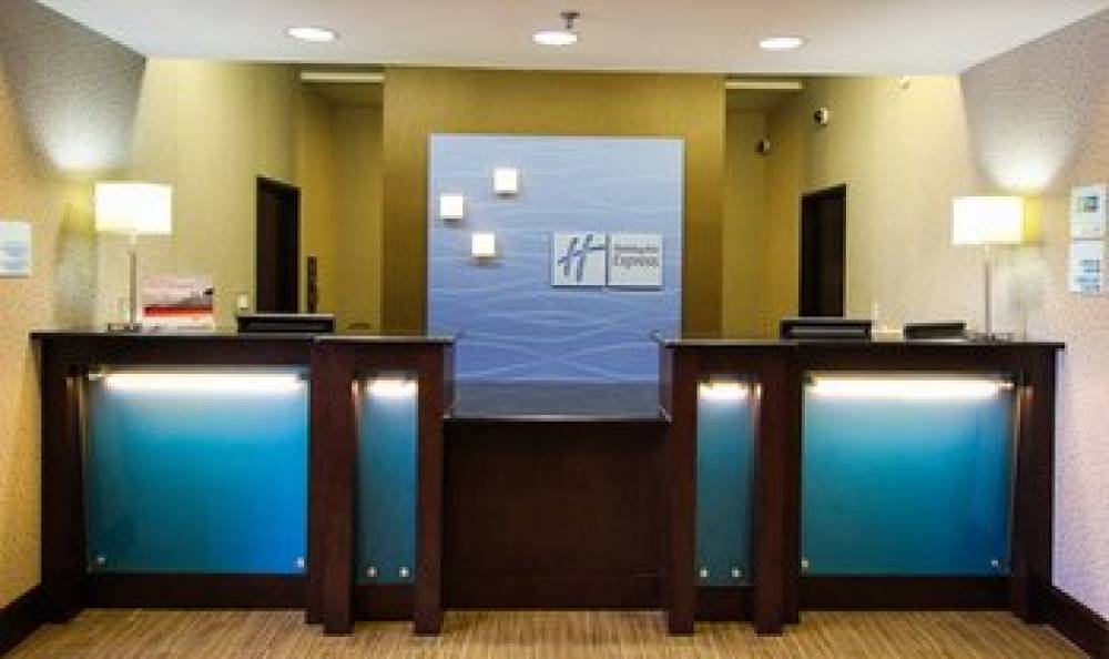 Holiday Inn Express & Suites NACOGDOCHES 3