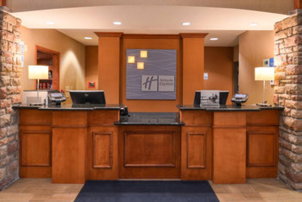 Holiday Inn Express & Suites NAMPA - IDAHO CENTER 7