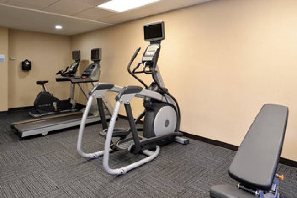 Holiday Inn Express & Suites NAPLES NORTH - BONITA SPRINGS 3