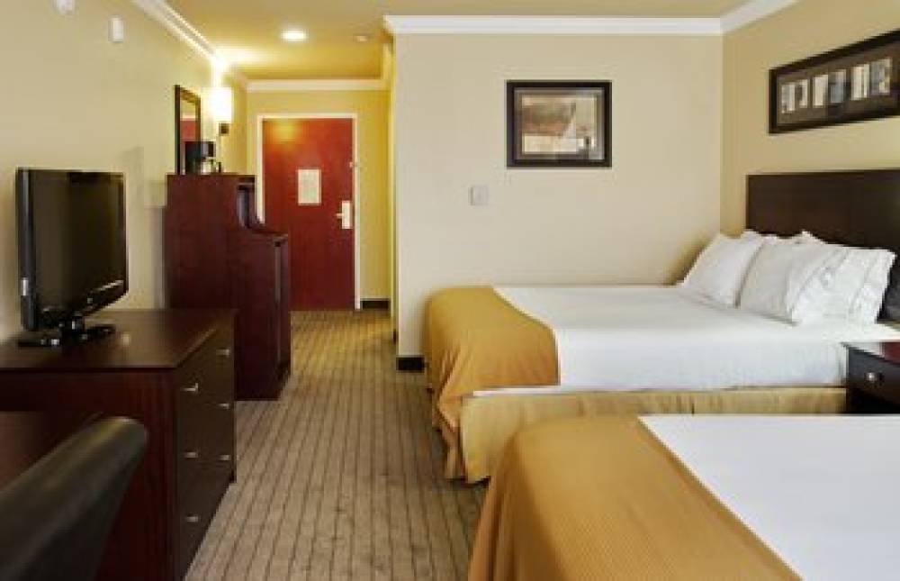 Holiday Inn Express & Suites NATCHITOCHES 8