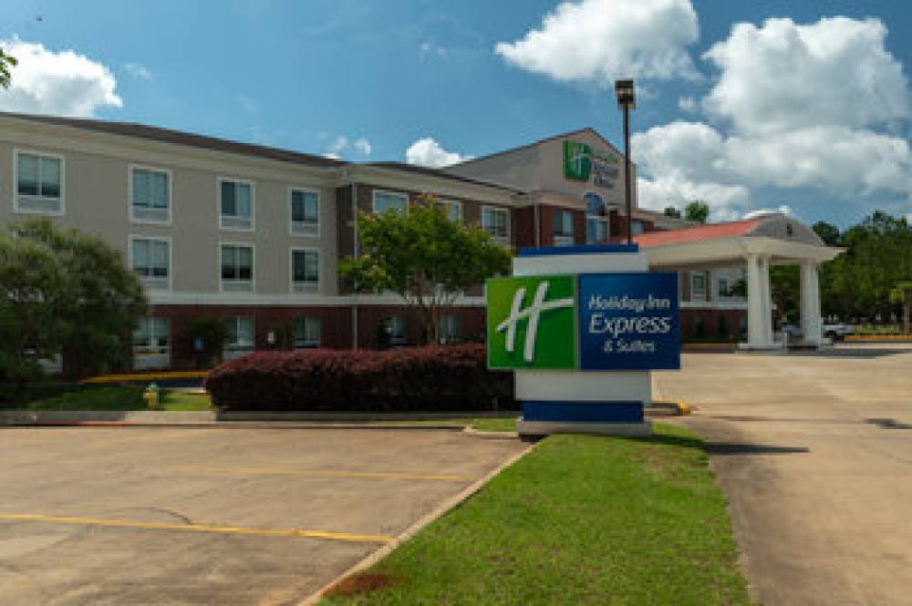 Holiday Inn Express & Suites NATCHITOCHES 4