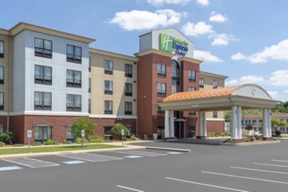 Holiday Inn Express & Suites NEW PHILADELPHIA 1