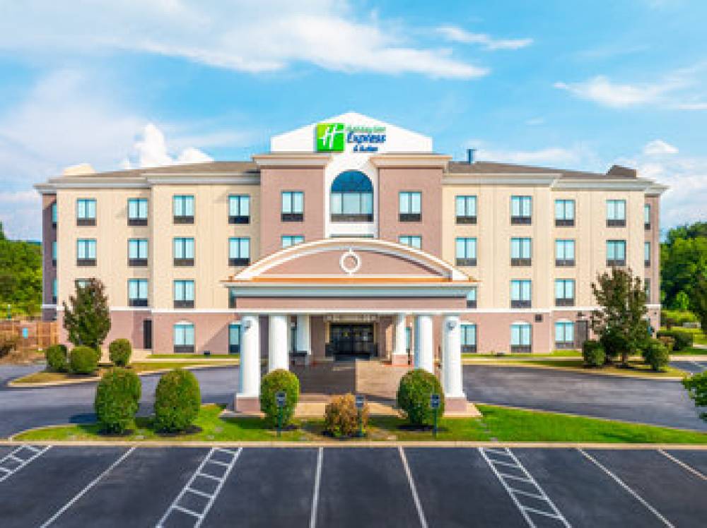 Holiday Inn Express & Suites NEWPORT SOUTH 1