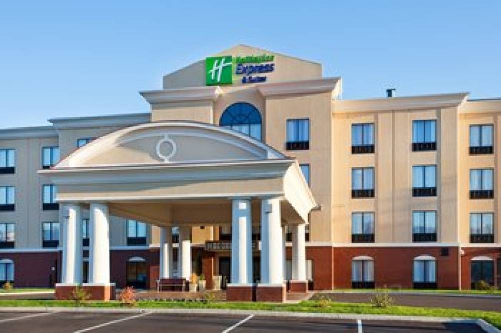 Holiday Inn Express & Suites NEWPORT SOUTH 6