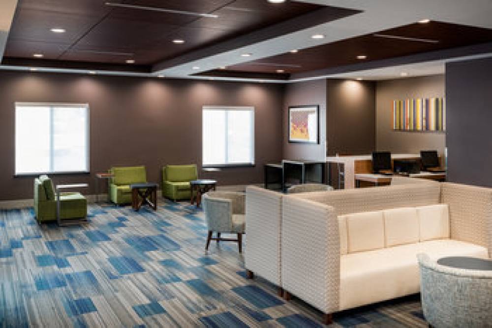 Holiday Inn Express & Suites ONTARIO AIRPORT 8