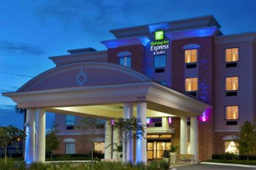 Holiday Inn Express & Suites Orlando Ocoee East