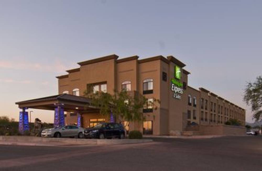 Holiday Inn Express & Suites ORO VALLEY-TUCSON NORTH 1