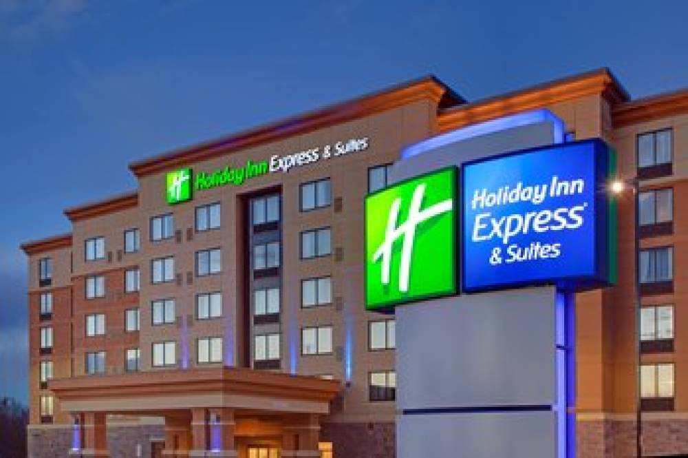 Holiday Inn Express & Suites OTTAWA WEST - NEPEAN 1