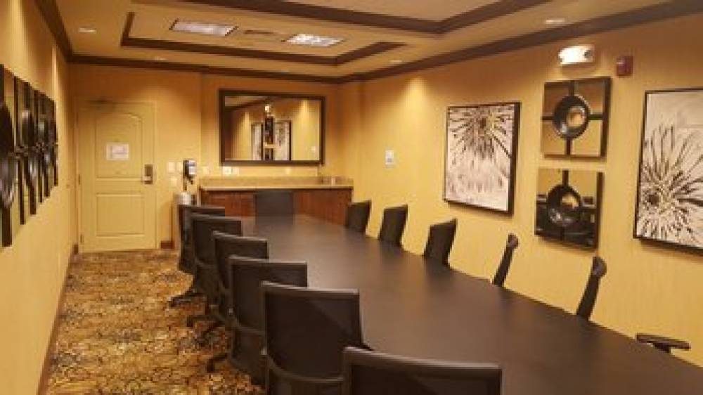 Holiday Inn Express & Suites PADUCAH WEST 8