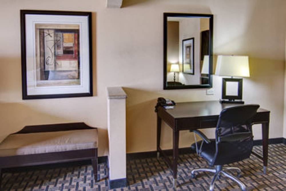 Holiday Inn Express & Suites PARIS 7