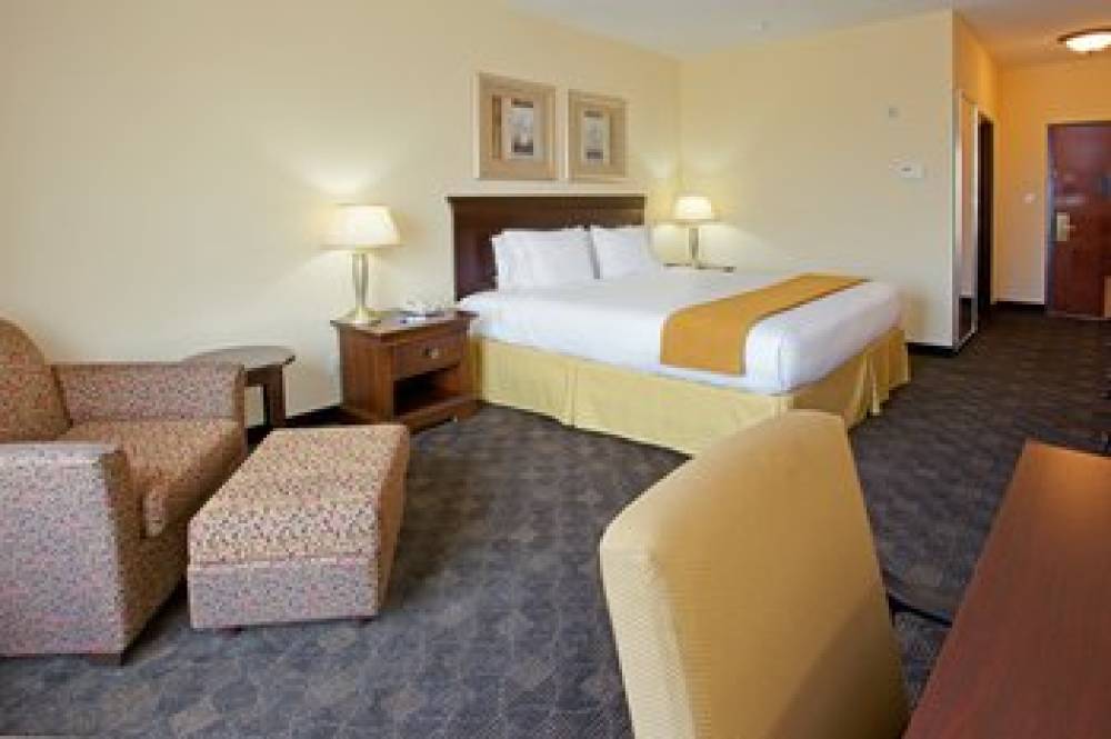 Holiday Inn Express & Suites PEARLAND 2