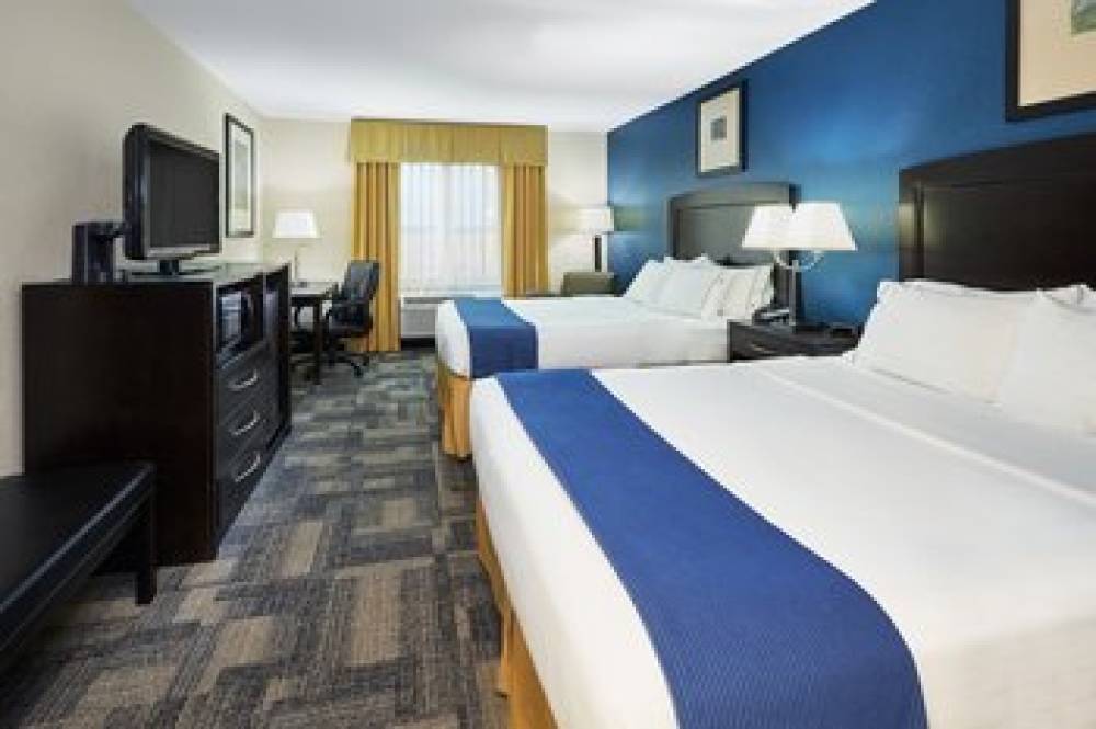 Holiday Inn Express & Suites PEKIN (PEORIA AREA) 6