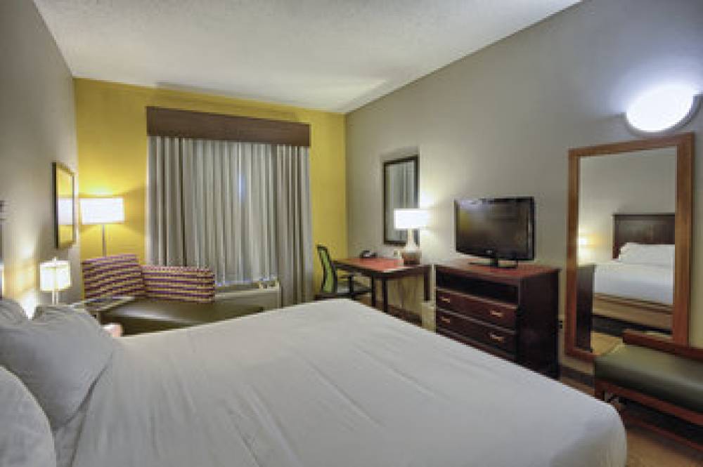 Holiday Inn Express & Suites PELL CITY 7