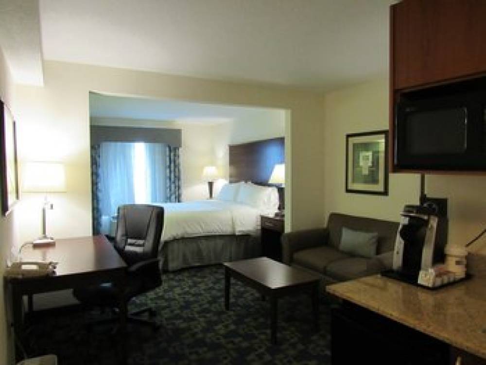 Holiday Inn Express & Suites PEMBROKE PINES-SHERIDAN ST 5