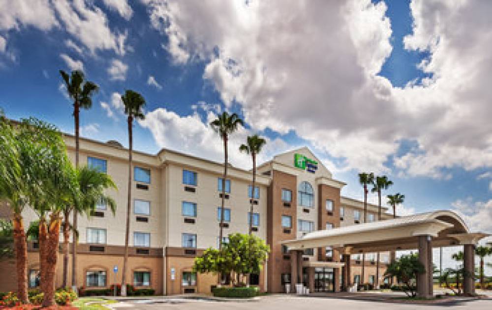 Holiday Inn Express & Suites PHARR 1