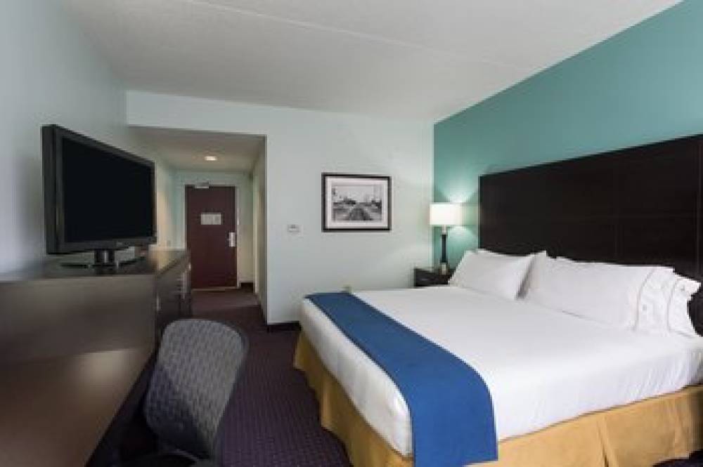 Holiday Inn Express & Suites PLANT CITY 8