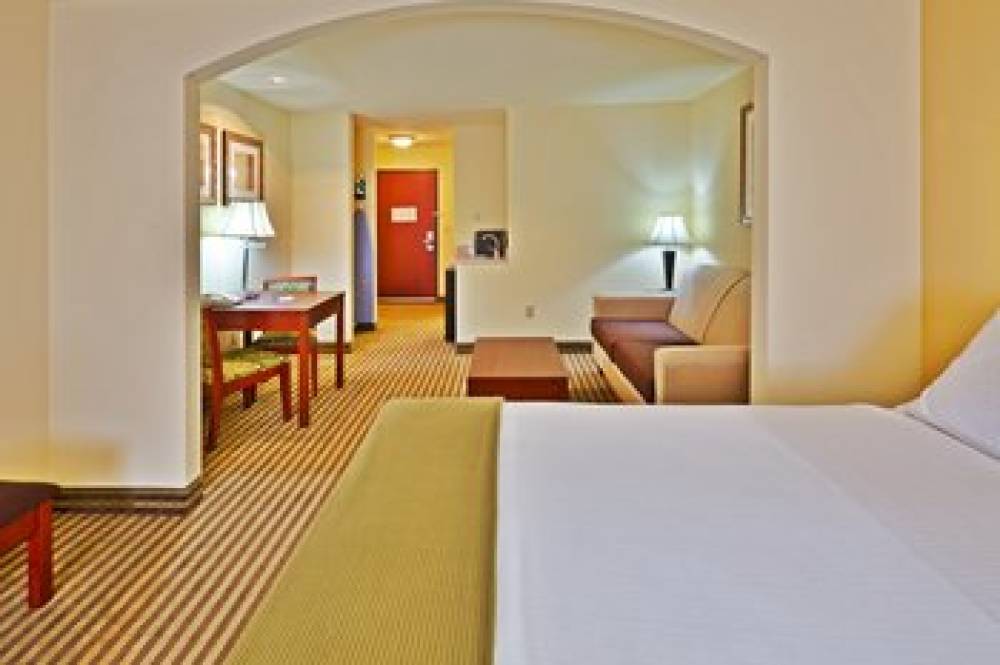 Holiday Inn Express & Suites PONCA CITY 7