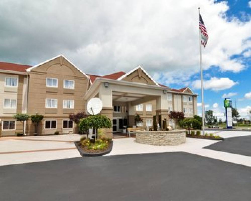 Holiday Inn Express & Suites PORT CLINTON-CATAWBA ISLAND 1