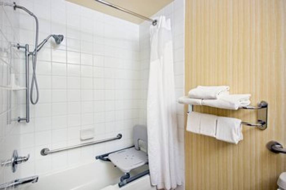 Holiday Inn Express & Suites PRINCE ALBERT 5