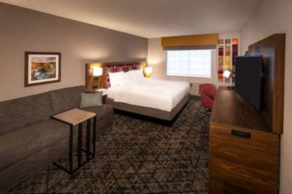 Holiday Inn Express & Suites PULLMAN 9